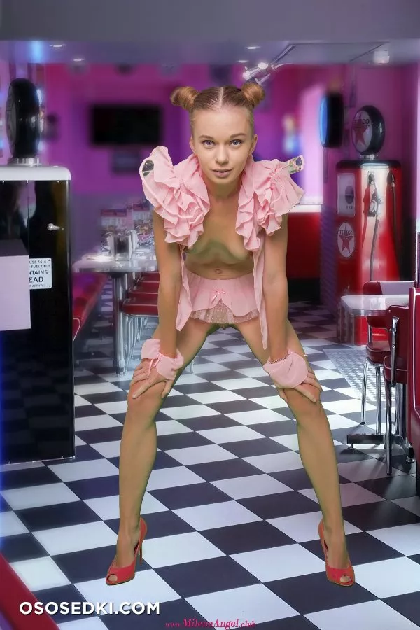 Milena  A - Retro Cafe (2021) - 9