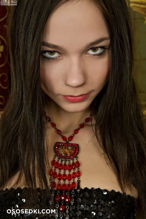 Karina - Capricei  (2010) - 3