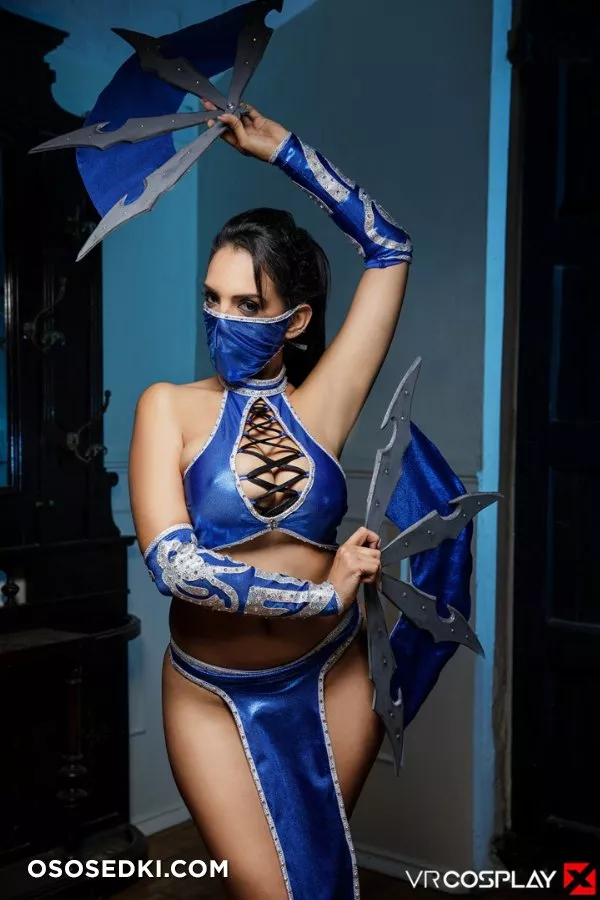 Alba De Silva, Katrina Moreno | Mortal Kombat | Jade, Kitana - 6