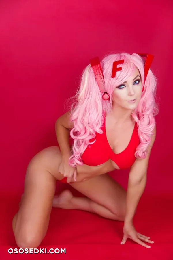 Jessica Nigri | Fakku | Momoka - 9