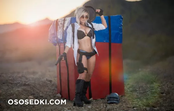 Jessica Nigri, Meg Turney | PUBG - 17