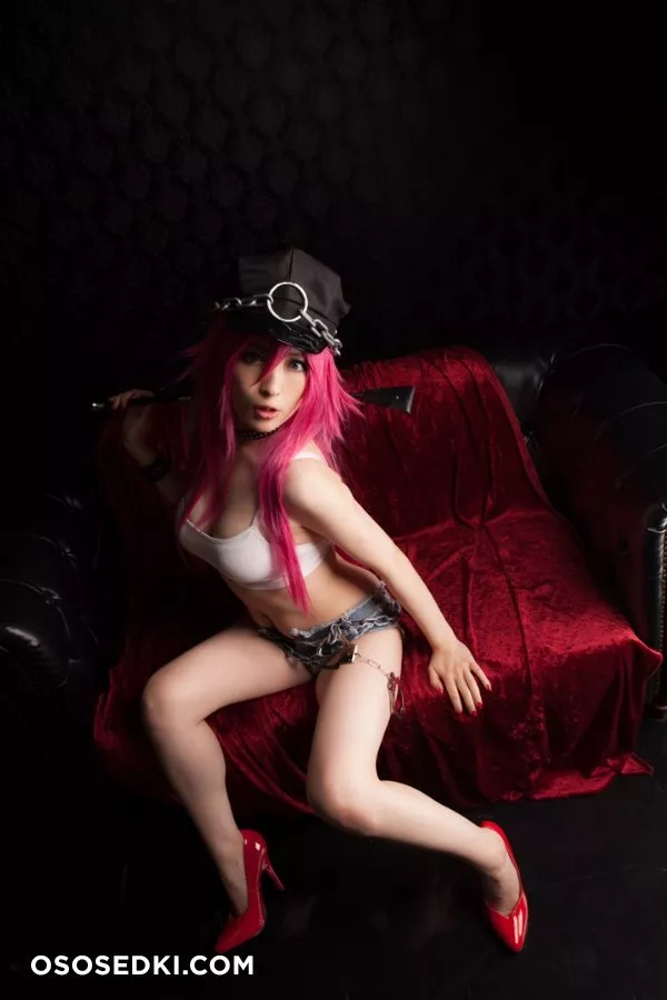 Usagi | Street Fighter | Poison - 12