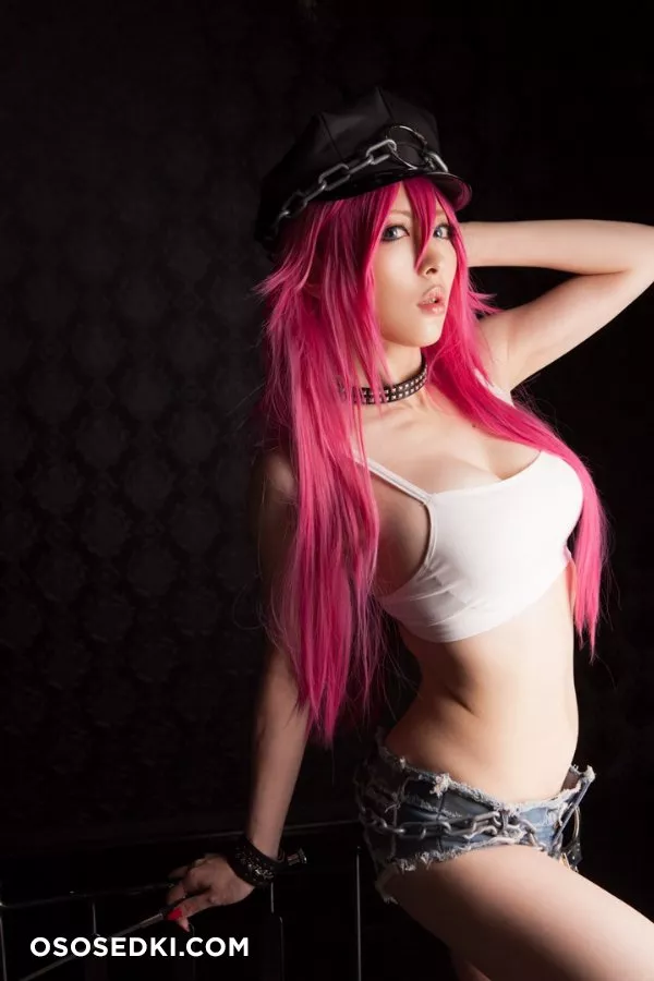 Usagi | Street Fighter | Poison - 19