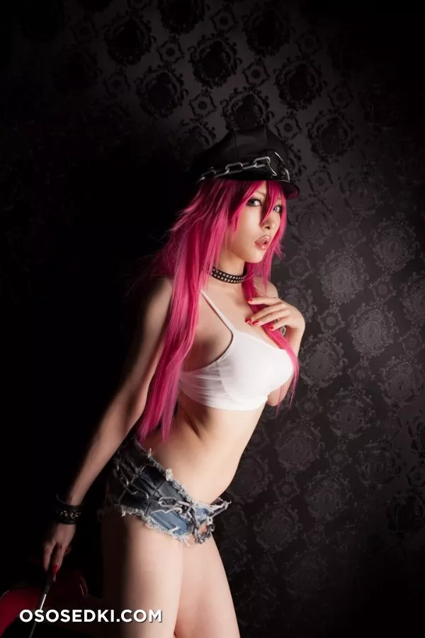 Usagi | Street Fighter | Poison - 37