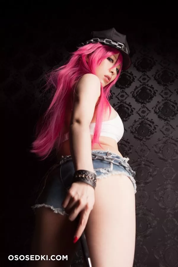 Usagi | Street Fighter | Poison - 45