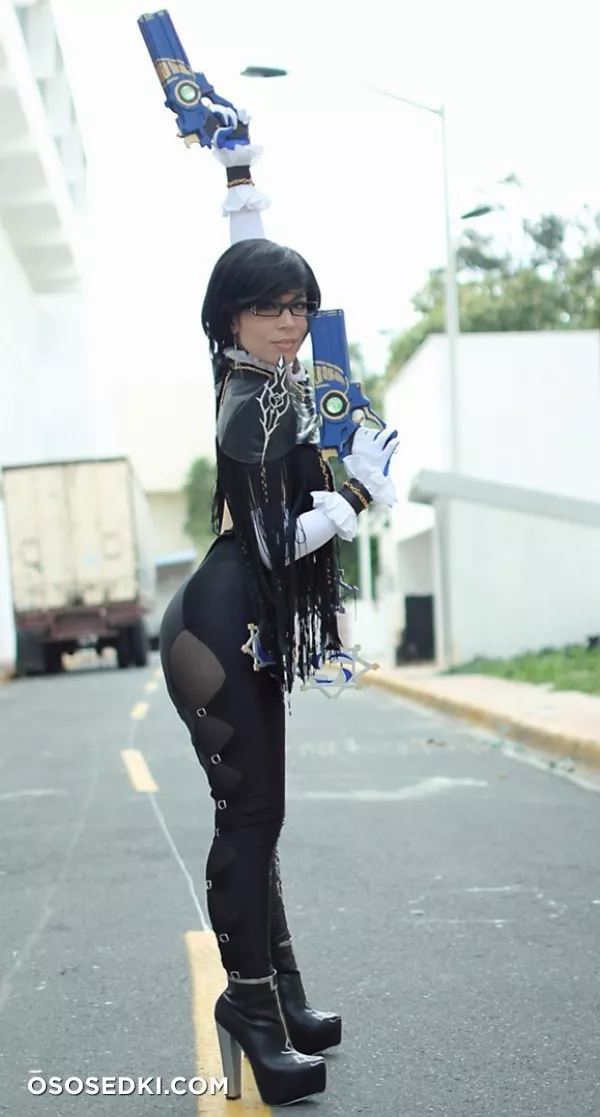 Carolina Angulo | Bayonetta - 11