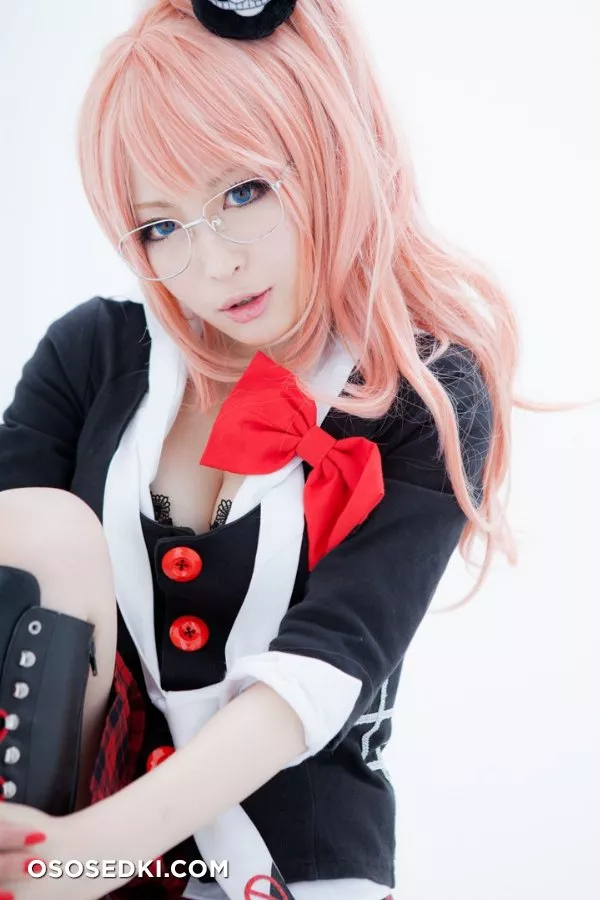 Usagi | Danganronpa | Junko Enoshima - 12