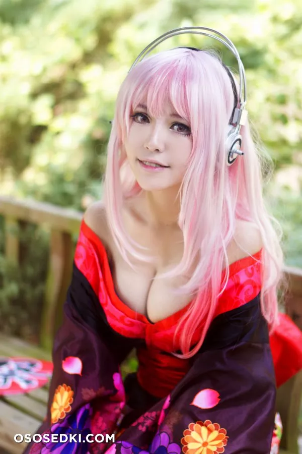 SesshuAsuak (半半子) | Super Sonico - 10