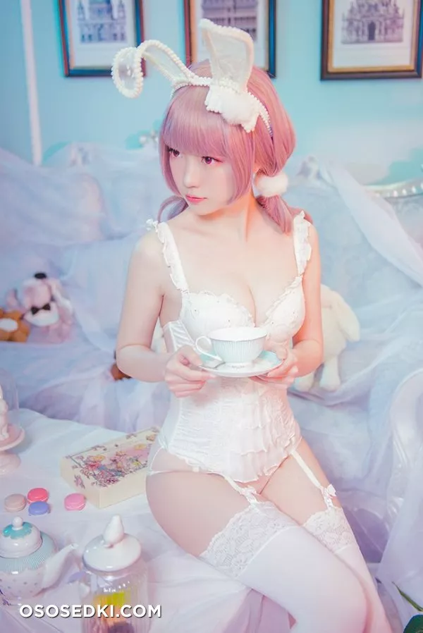 Little Demon (妖少) | Bunny Girl - 10