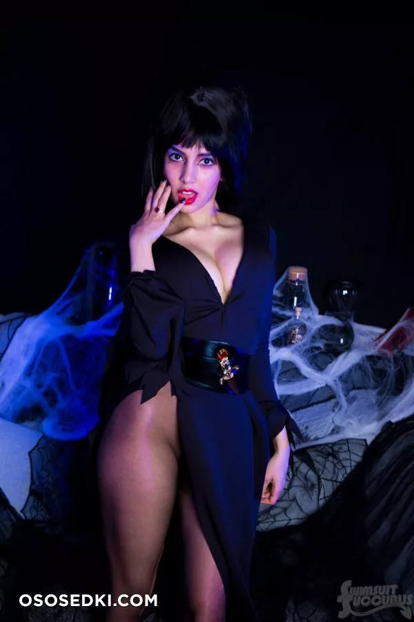 SwimsuitSuccubus | Elvira: Mistress of the Dark | Elvira - 8