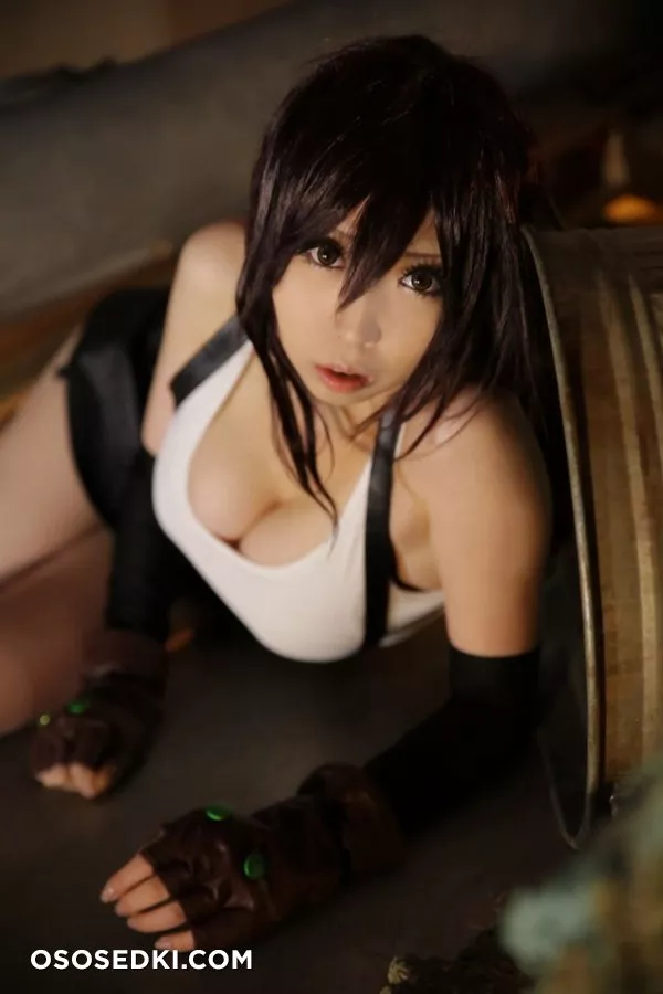 Momoiro Reku | Final Fantasy | Tifa Lockhart - 16