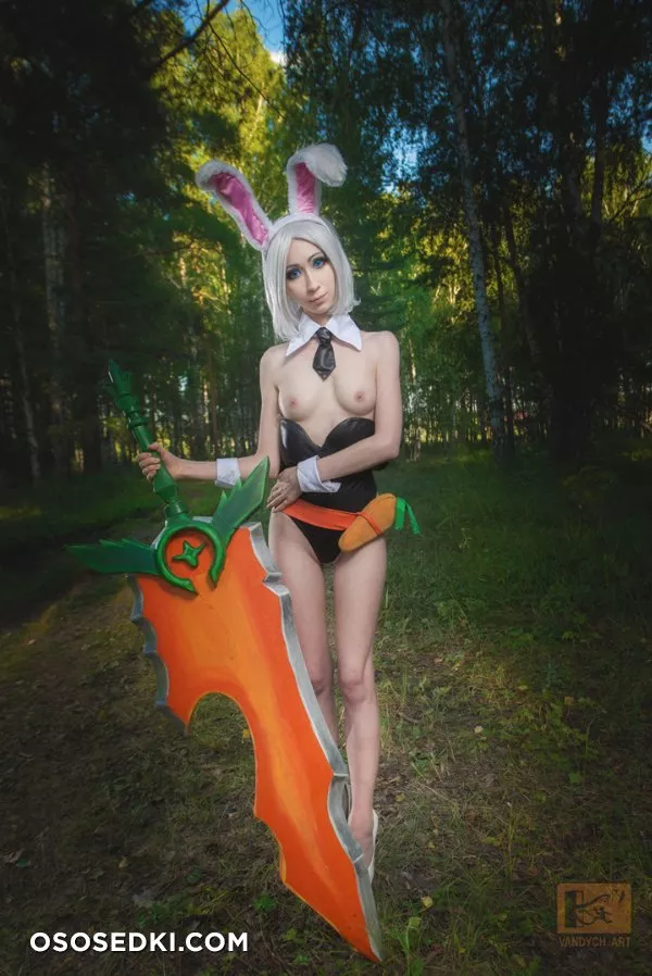 Alina Latypova | League of Legends | Riven - 7