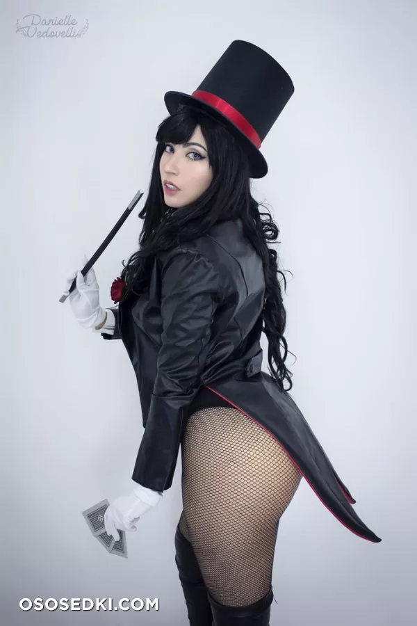 Danielle Vedovelli | DC Comics | Zatanna - 10