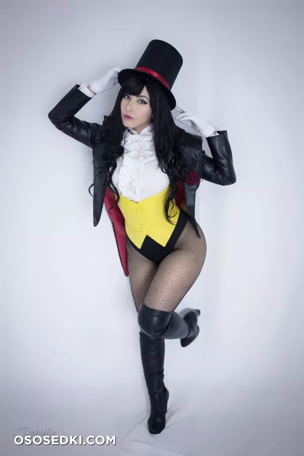 Danielle Vedovelli | DC Comics | Zatanna - 12
