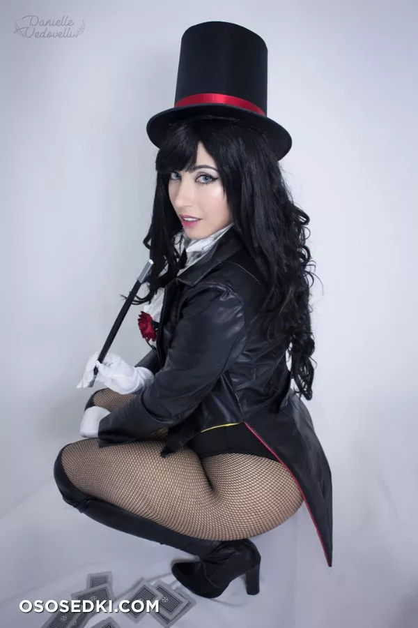 Danielle Vedovelli | DC Comics | Zatanna - 17