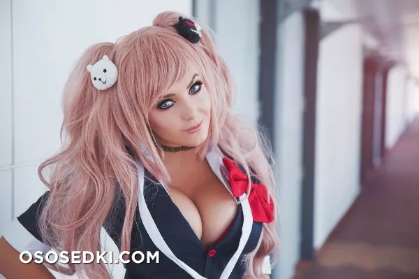Jessica Nigri | Danganronpa | Junko Enoshima - 11
