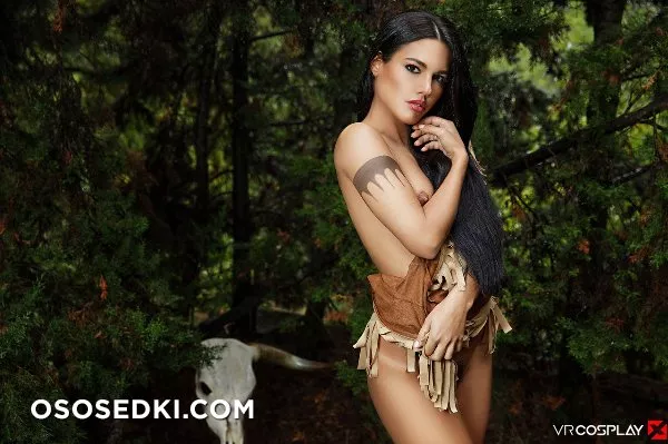 Apolonia Lapiedra | Disney | Pocahontas - 7