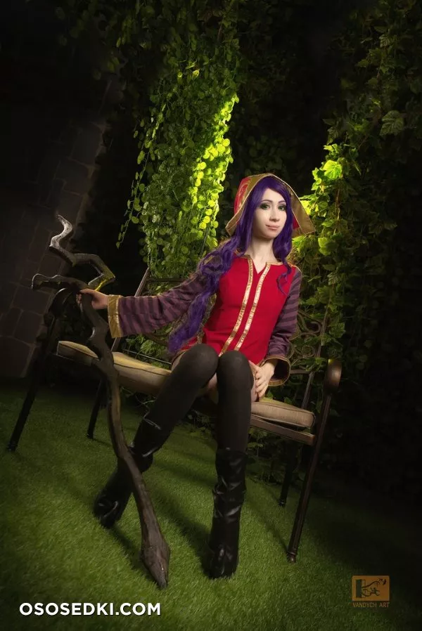 Alina Latypova | League of Legends | Lulu - 10