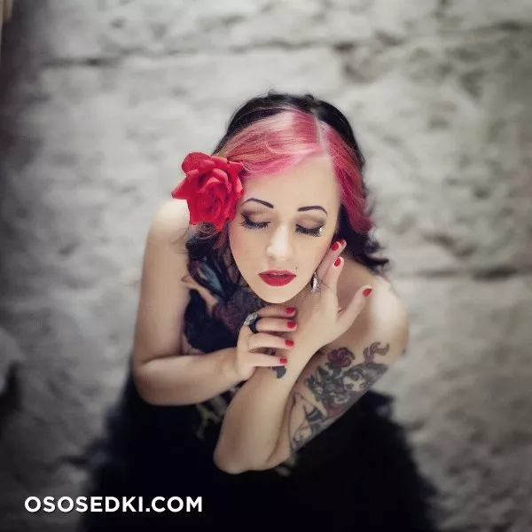 Yana Sinner - 38
