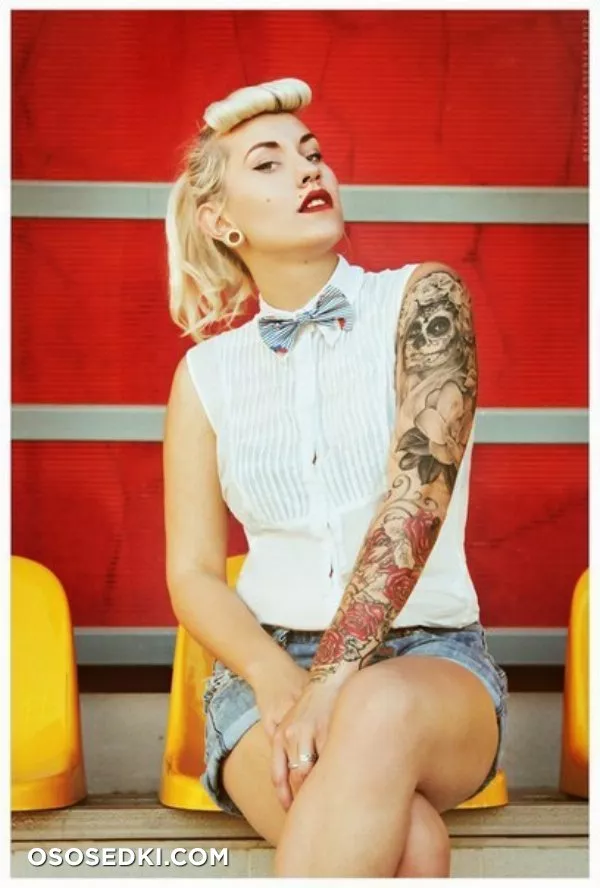 Mary-Jany - 1