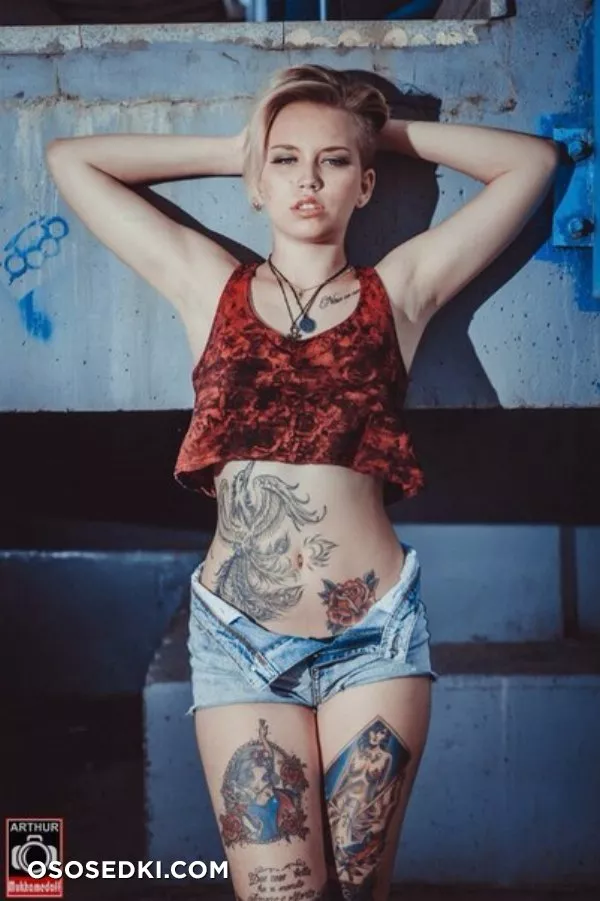 Zombie Girl - 19