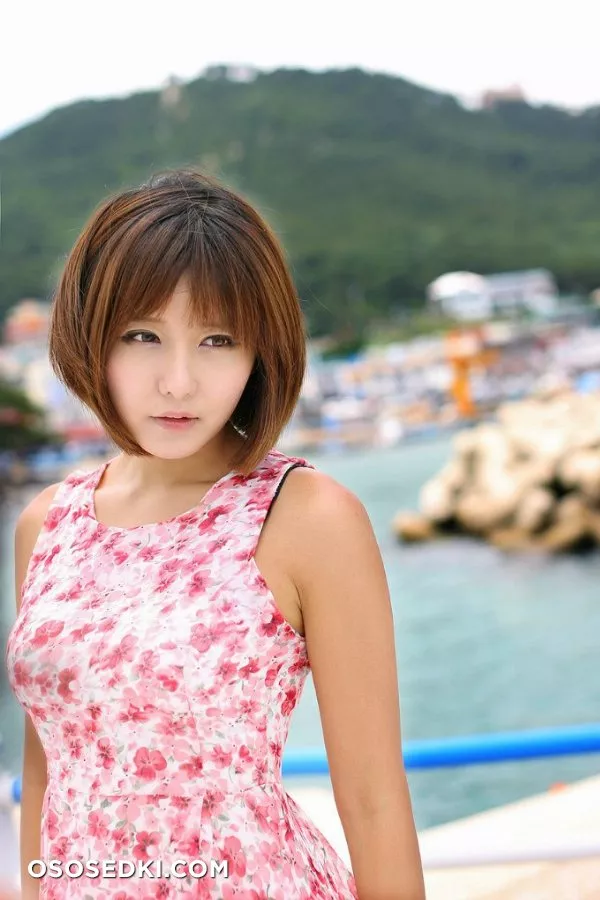 Ryu Ji Hye - 127