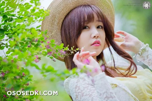 Hong Ji Yeon - 59