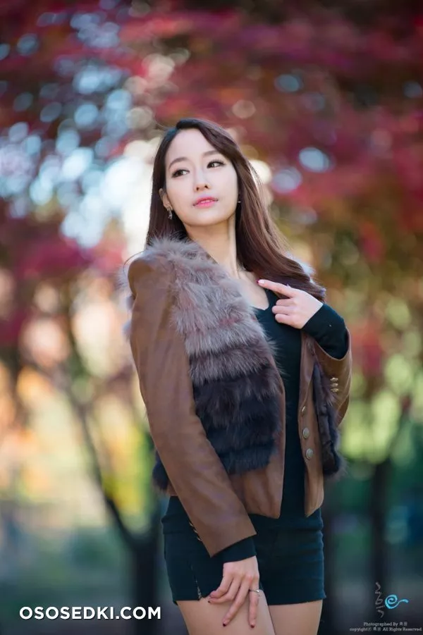 Eun Ji Ye - 34