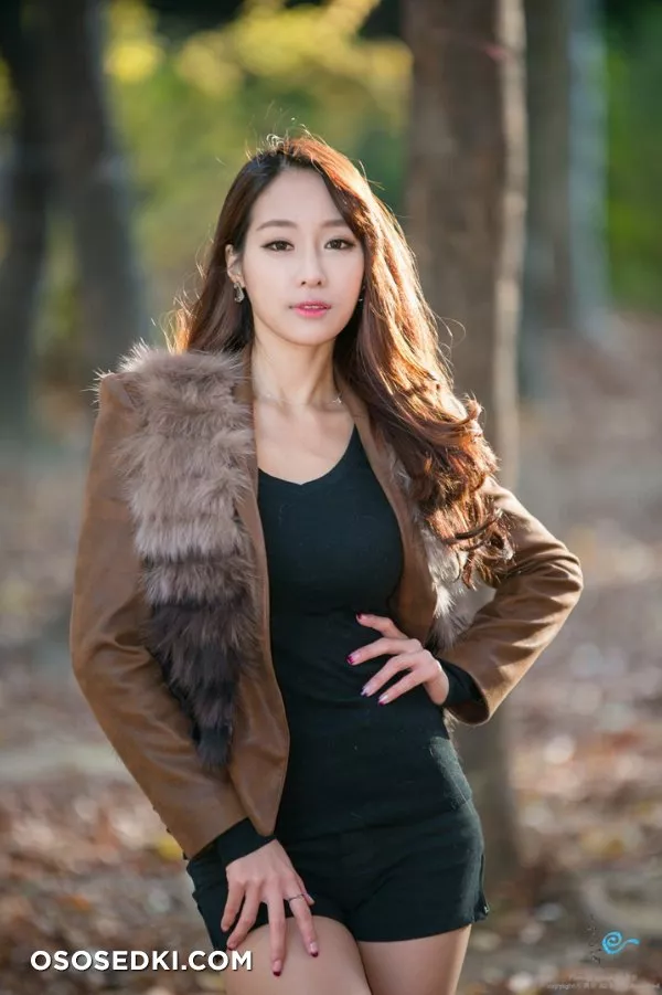 Eun Ji Ye - 36