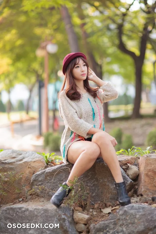 Eun Ji Ye - 70