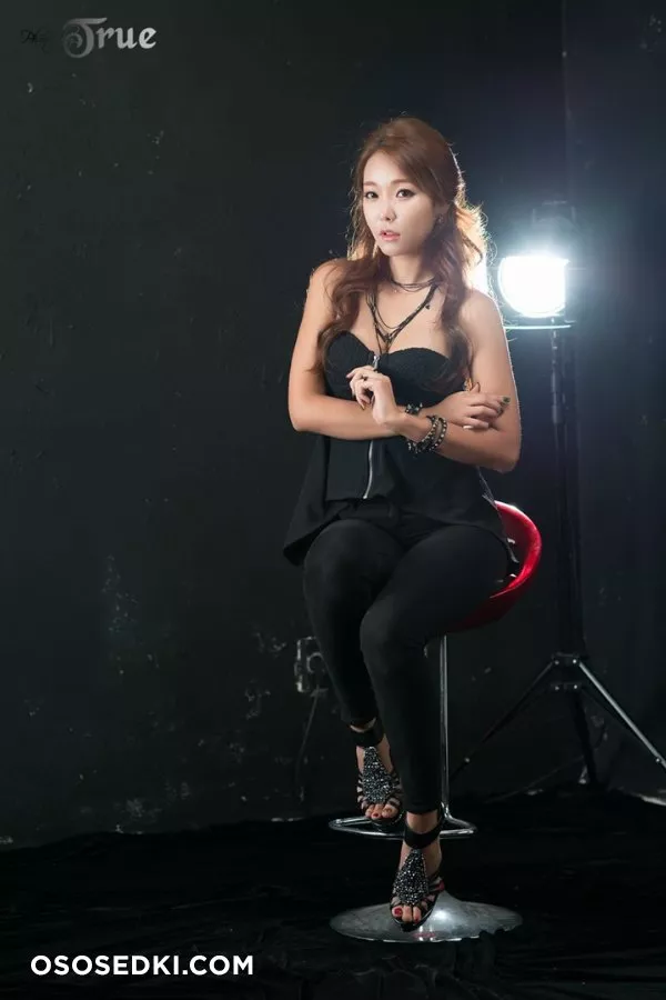 Lee Da Hee - 89