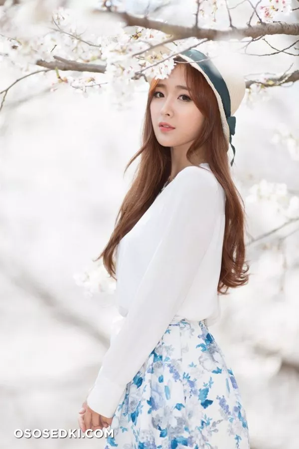 Minah - 218
