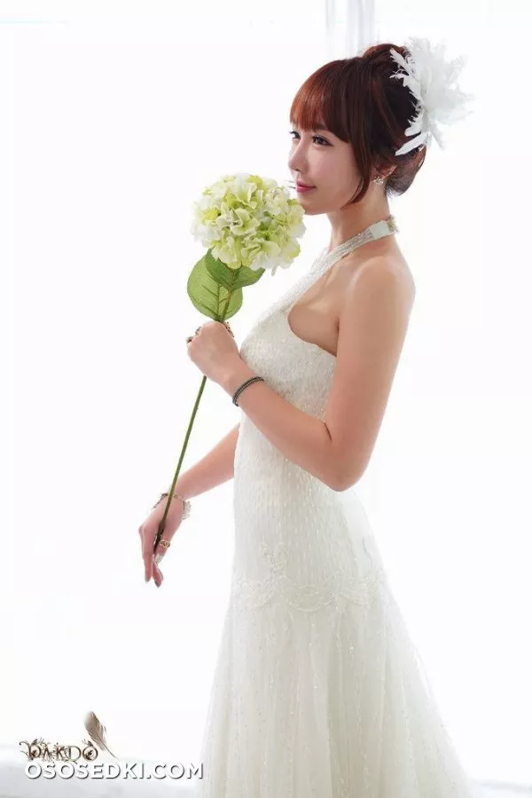 Yoon Seul - 28