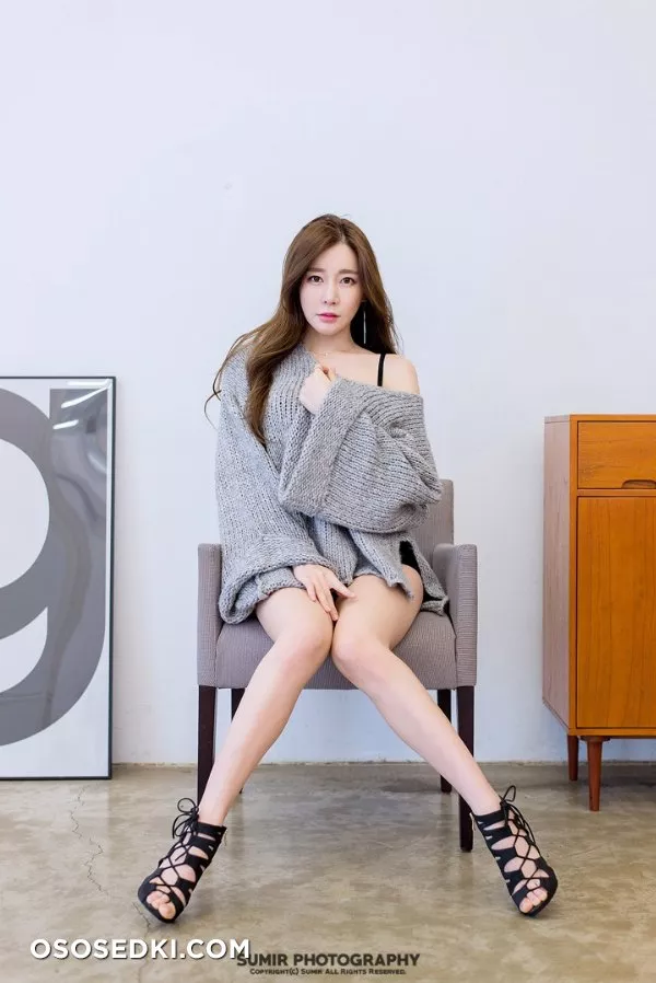 Han Ji Eun - 52