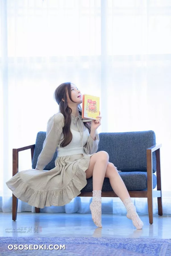 Han Ji Eun - 73