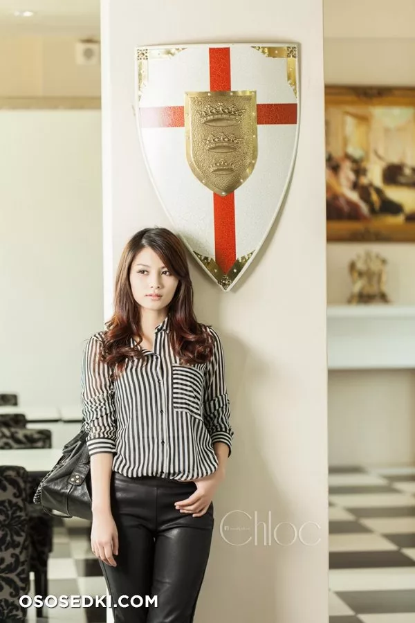 Chloe - 7