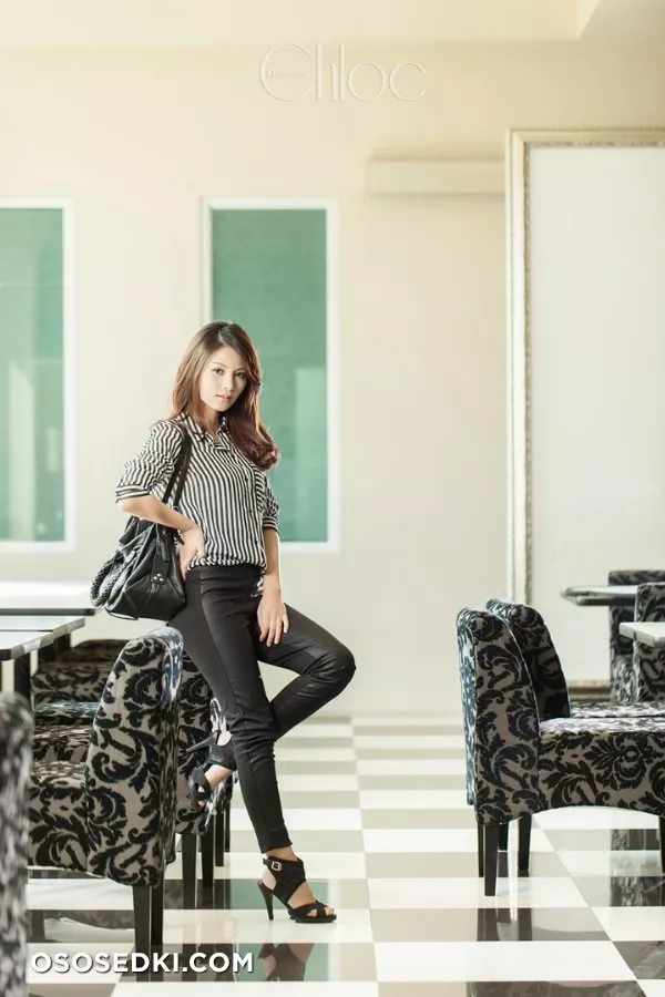 Chloe - 8