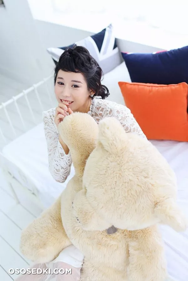 Heo Ji Won - 10