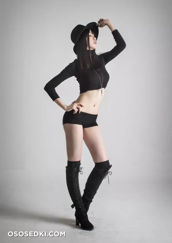 Kim Mi Jin - 21