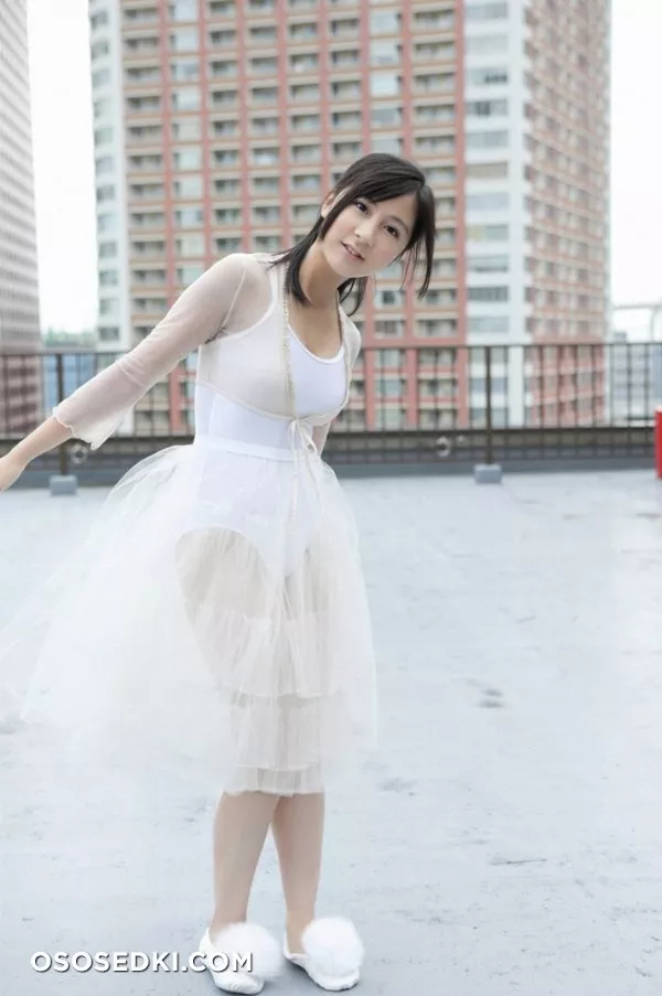 Erena Ono - 50