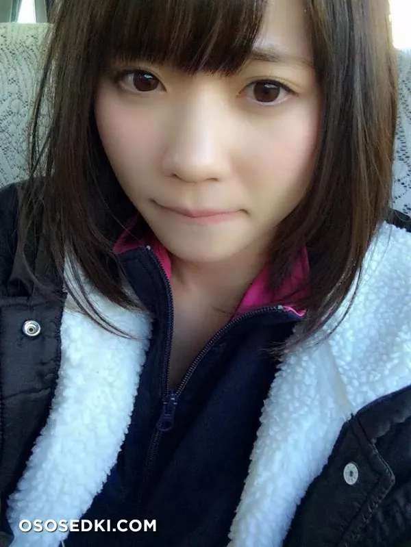 Komada Hiroka - 25