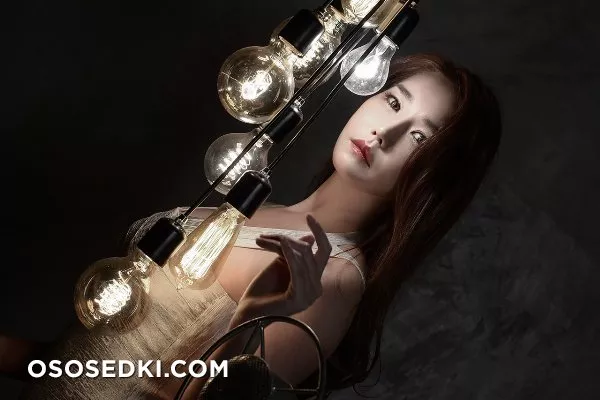 Lee Hyo Young - 52