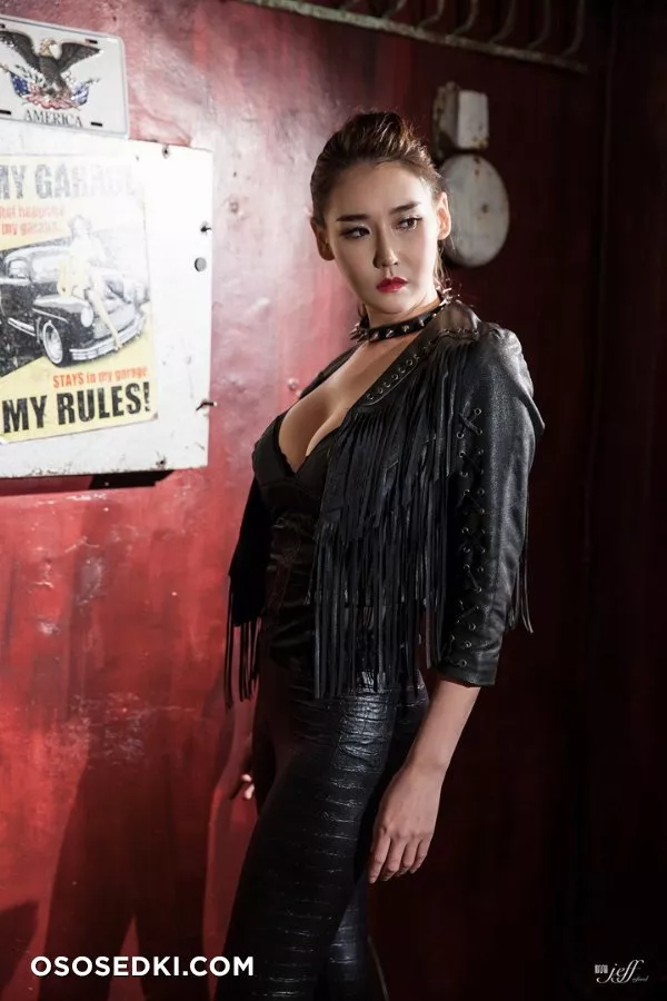 Lee Hyo Young - 60