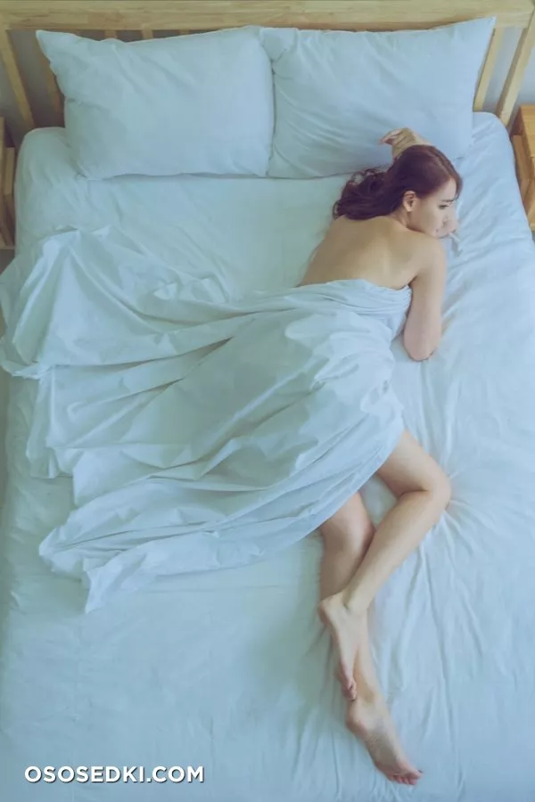 Lee Hyo Young - 86