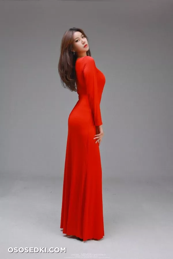 Ban Ji Hee - 28