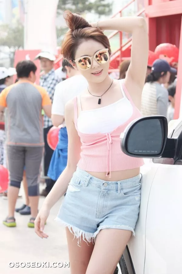 Min Yu Rin - 50
