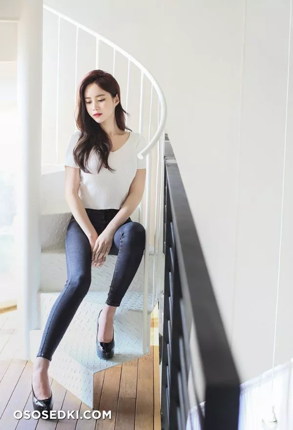 Jenny - 23