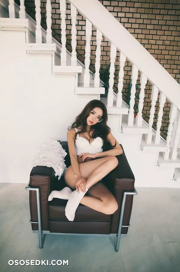 Eun Ji - 61