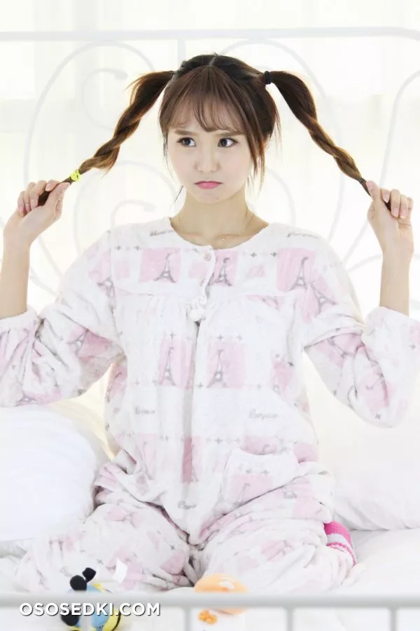 Kim Yu Min - 60