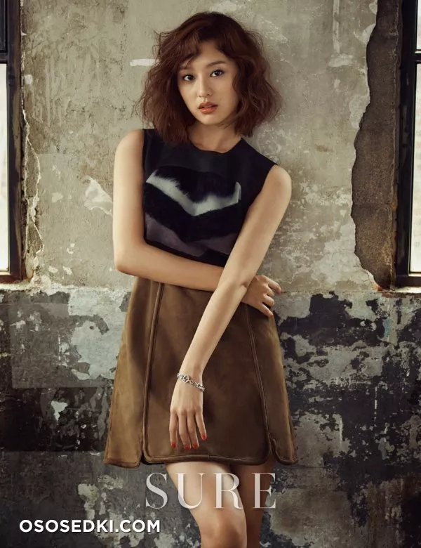 Kim Ji Won - 13
